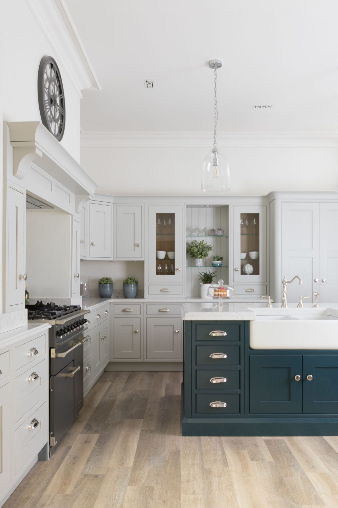 Traditional Kitchen Cabinets Uk